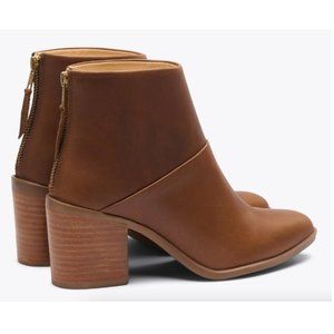 Nisolo Dari Boots in Brown, Size 8.5